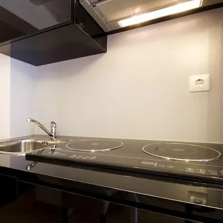 Апартаменти Charming Loft In City Center *